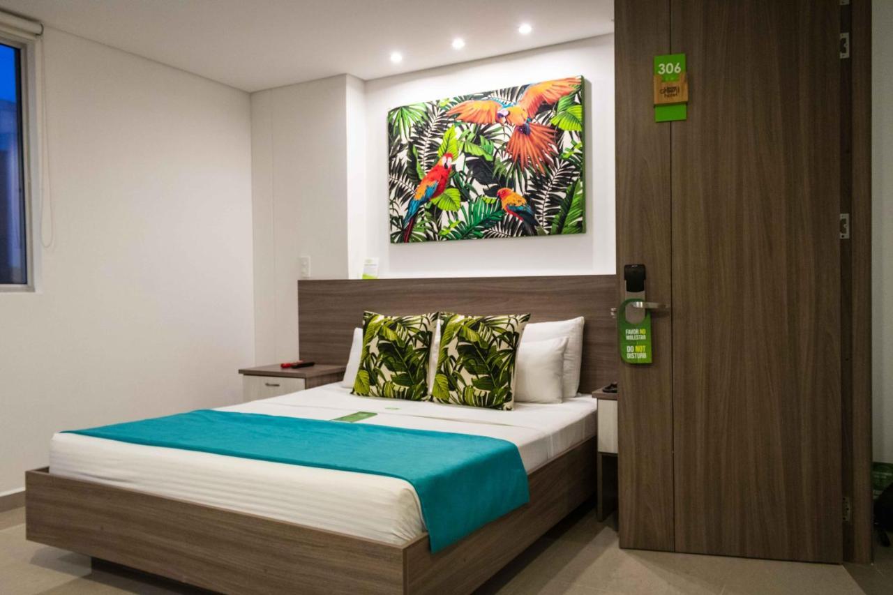 Lleras Green Hotel Medellin Ngoại thất bức ảnh