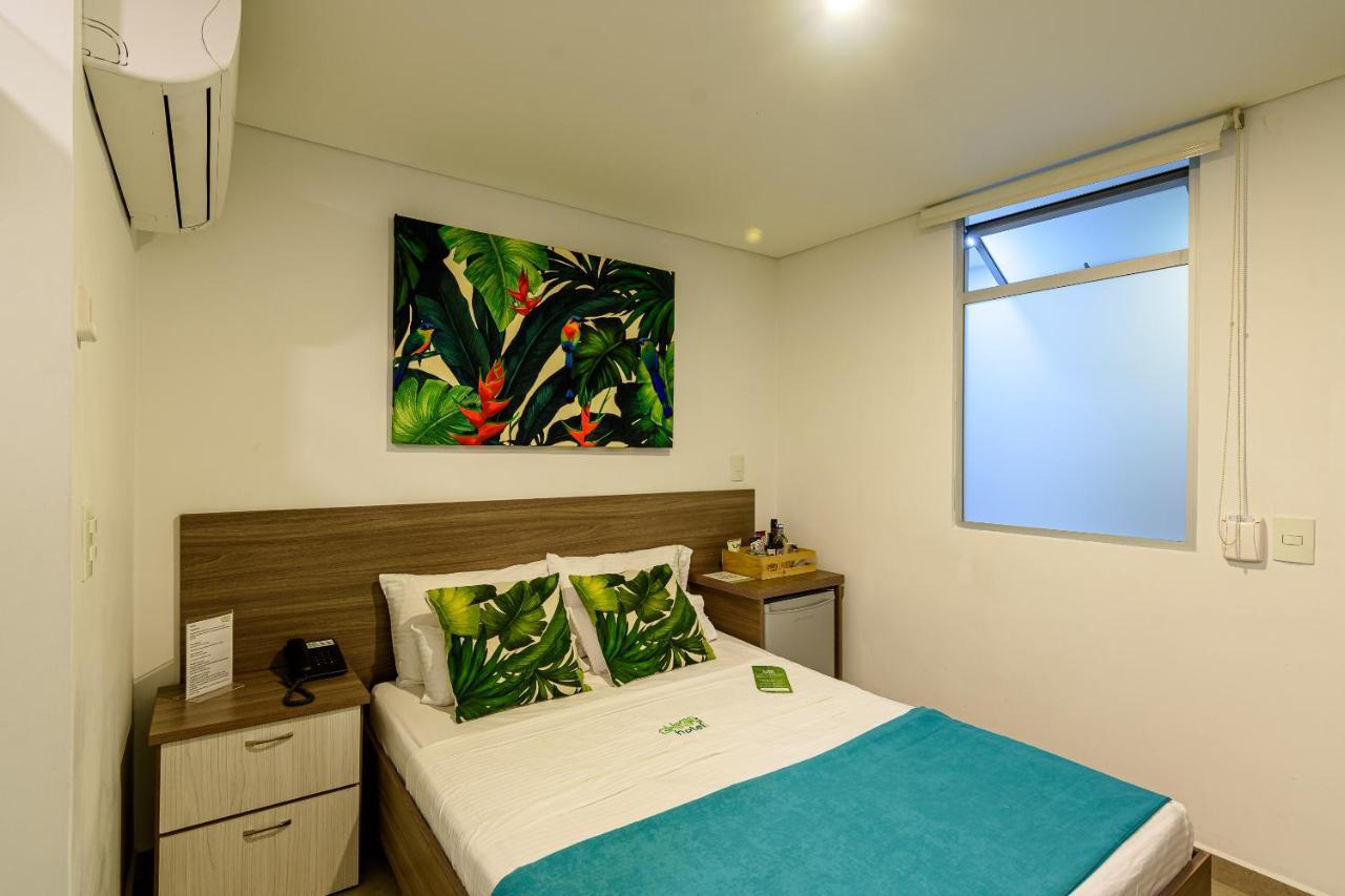 Lleras Green Hotel Medellin Ngoại thất bức ảnh