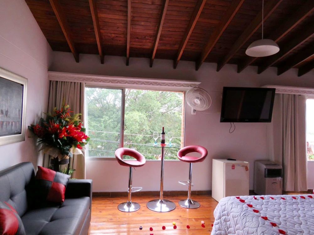 Lleras Green Hotel Medellin Ngoại thất bức ảnh
